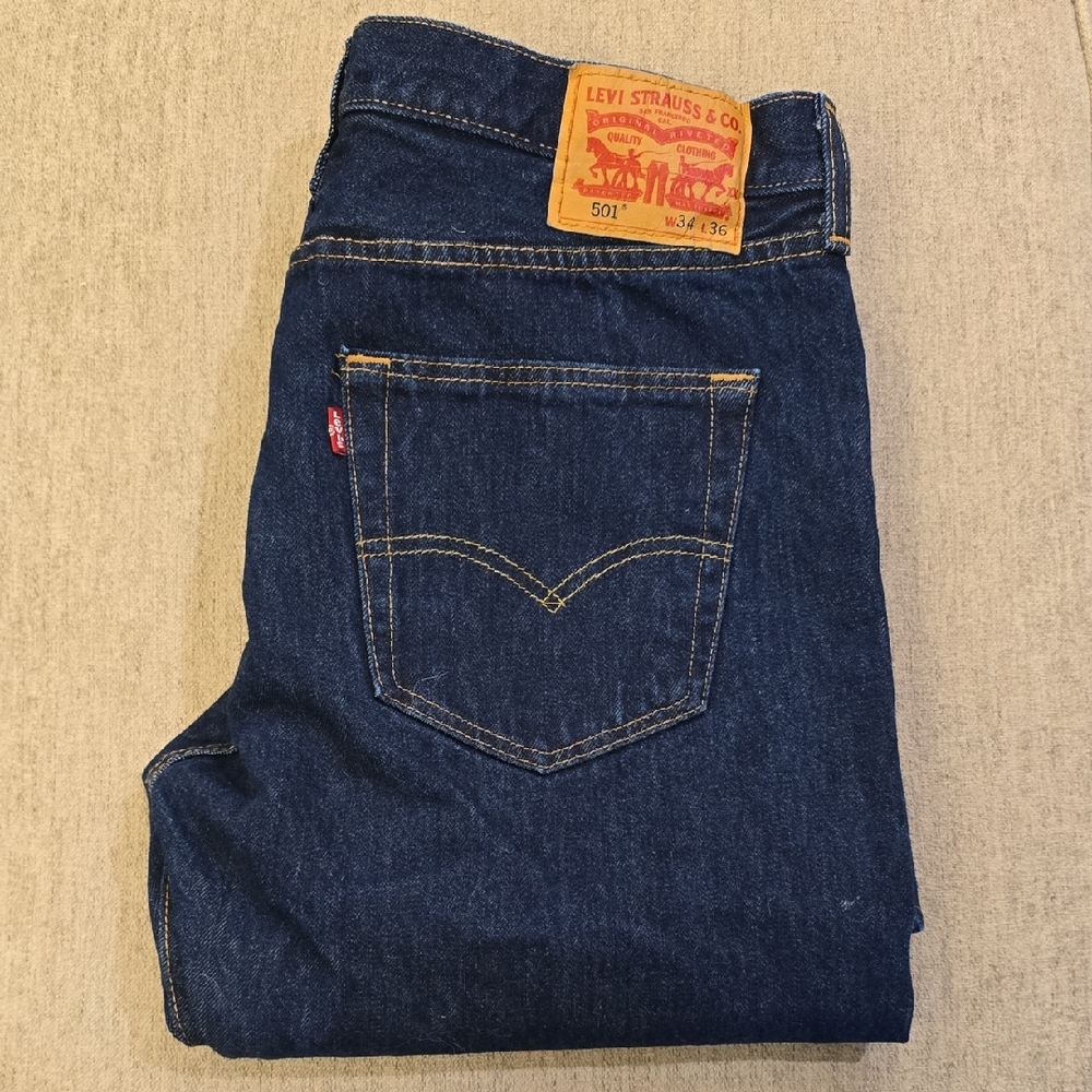 Levi's 501 Button Fly Jeans
